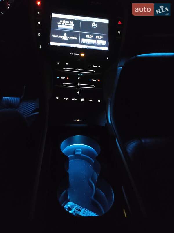 Седан Lincoln MKZ 2013 в Киеве