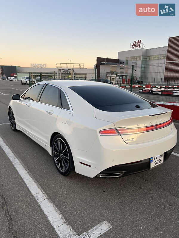 Седан Lincoln MKZ 2012 в Киеве
