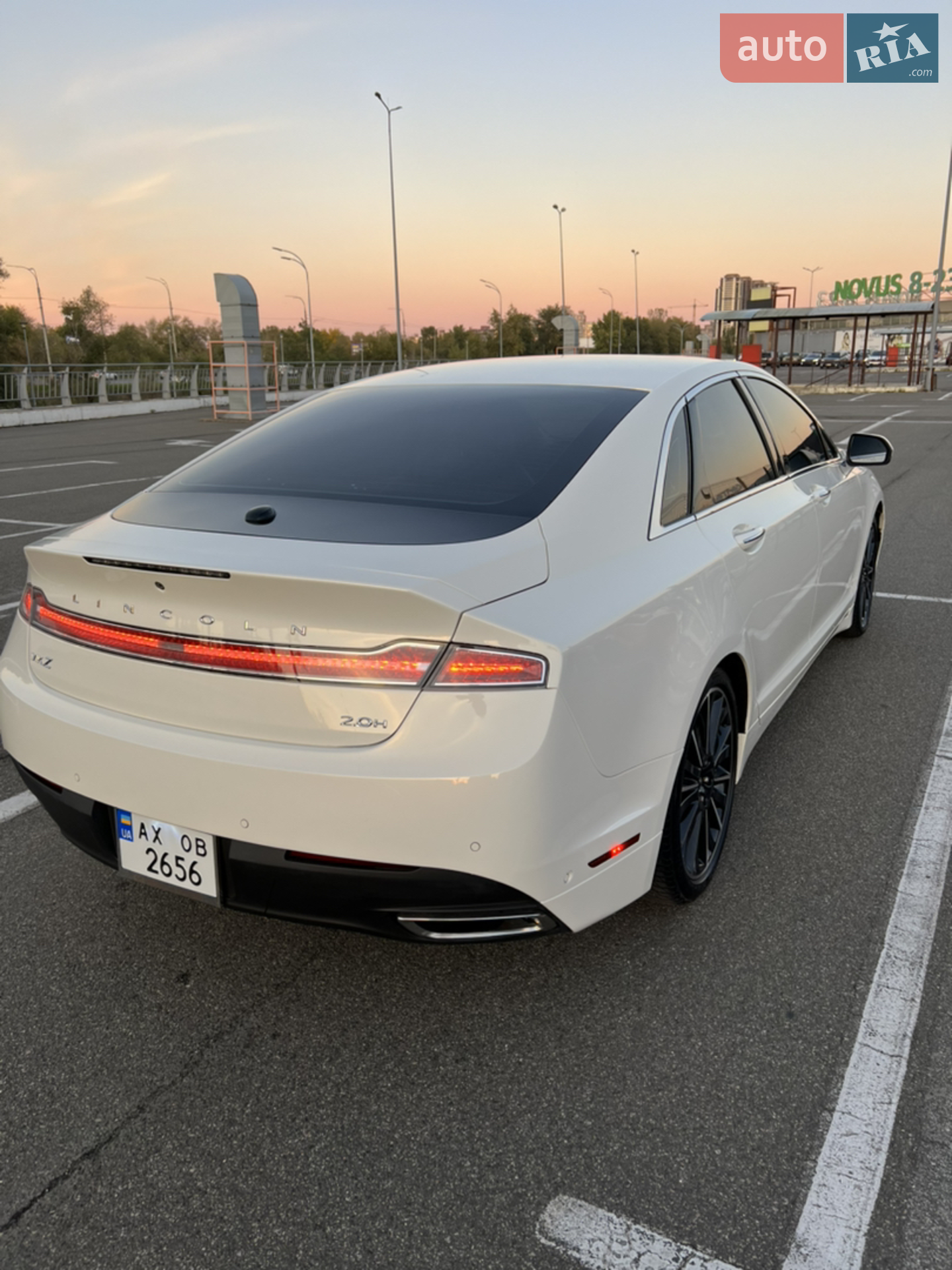 2012 Lincoln MKZ - мініатюра 9