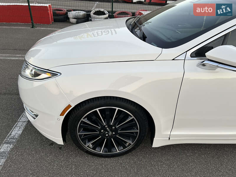 Седан Lincoln MKZ 2012 в Киеве