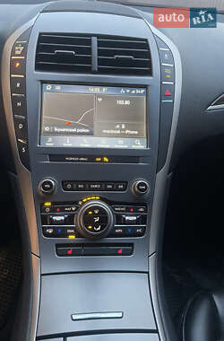 Седан Lincoln MKZ 2018 в 