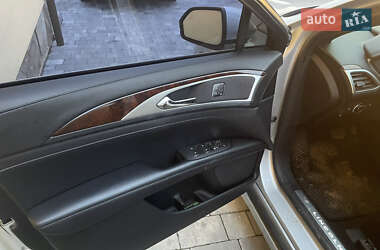 Седан Lincoln MKZ 2018 в 