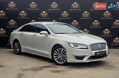 Седан Lincoln MKZ 2019 в Києві