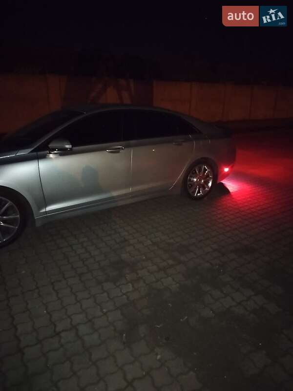 Седан Lincoln MKZ 2015 в Одессе