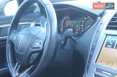 Седан Lincoln MKZ 2016 в 