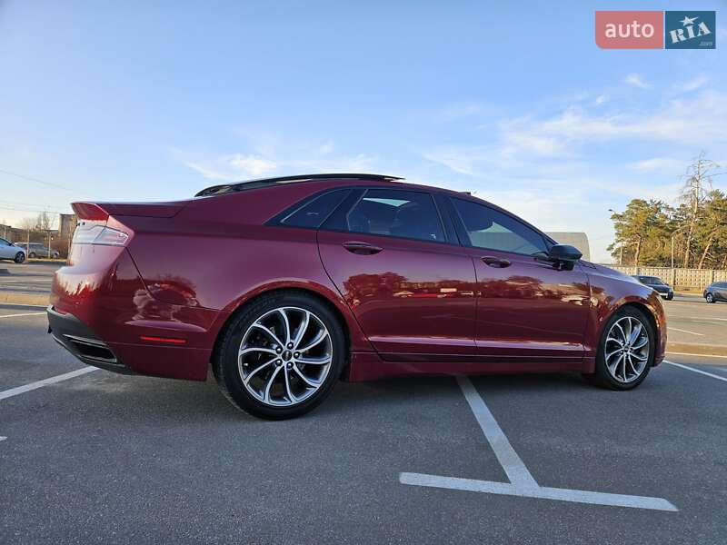 Lincoln MKZ 2016