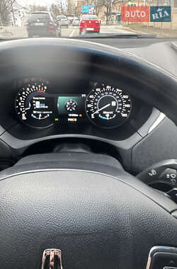Седан Lincoln MKZ 2014 в 