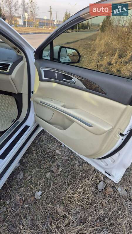 Седан Lincoln MKZ 2013 в Киеве