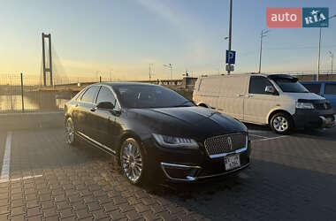 Седан Lincoln MKZ 2016 в Києві