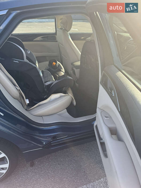 Седан Lincoln MKZ 2019 в Києві