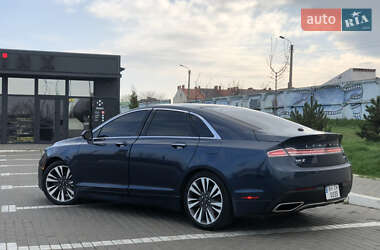 Седан Lincoln MKZ 2016 в 
