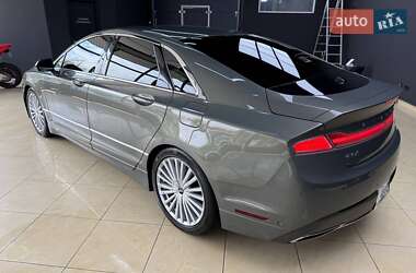 Седан Lincoln MKZ 2016 в 