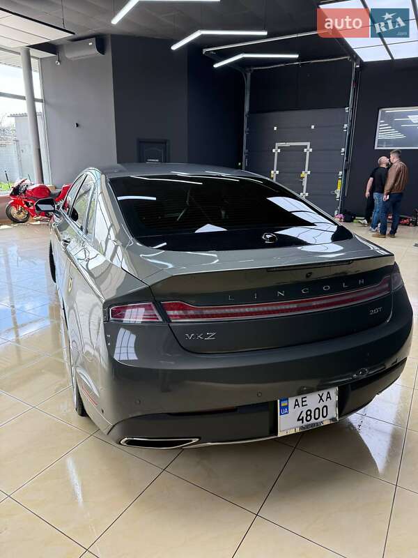 Седан Lincoln MKZ 2016 в Днепре