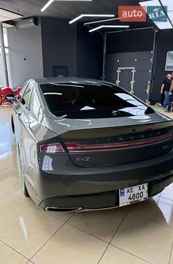 Седан Lincoln MKZ 2016 в 