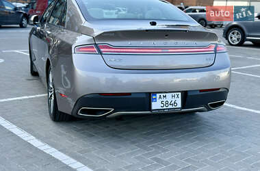 Седан Lincoln MKZ 2019 в 