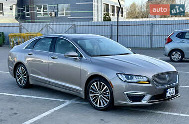 Седан Lincoln MKZ 2019 в 