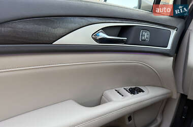 Седан Lincoln MKZ 2019 в 