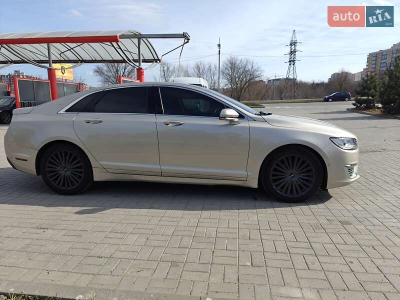Седан Lincoln MKZ 2017 в Хмельницком