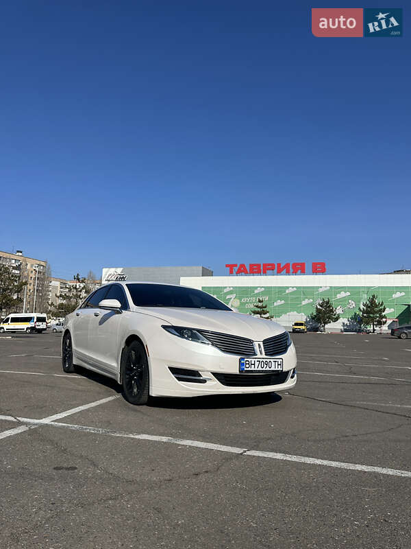 Седан Lincoln MKZ 2014 в Николаеве