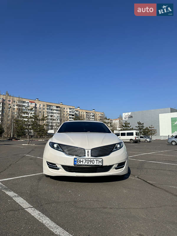 Седан Lincoln MKZ 2014 в Николаеве