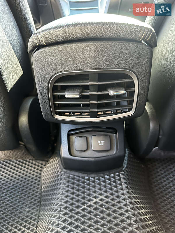 Седан Lincoln MKZ 2014 в Николаеве