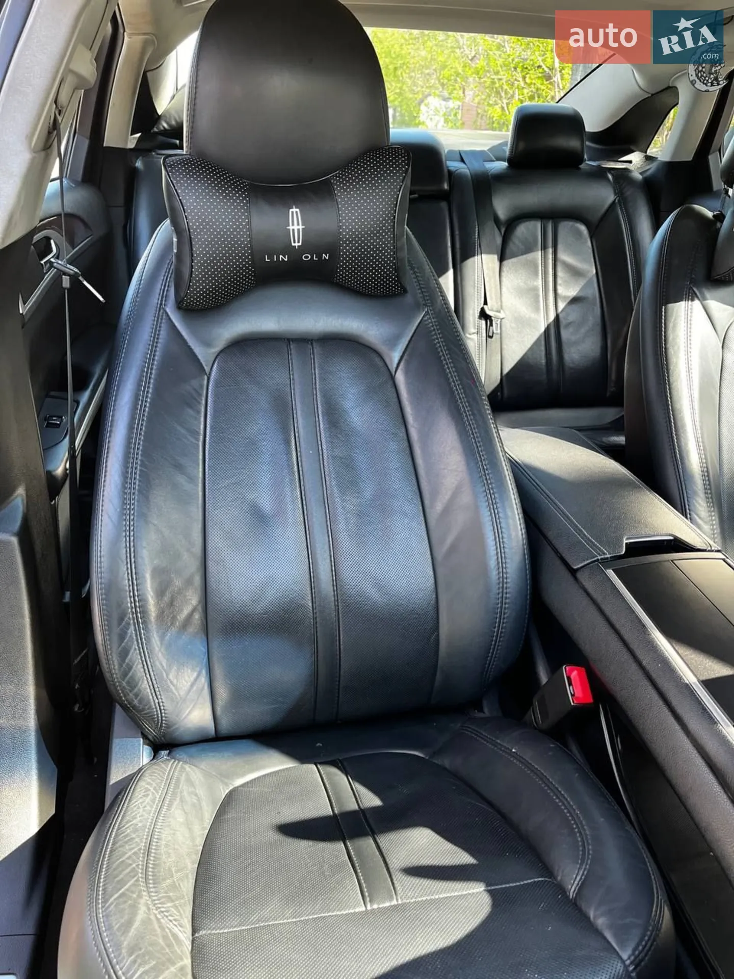 2014 Lincoln MKZ - мініатюра 29