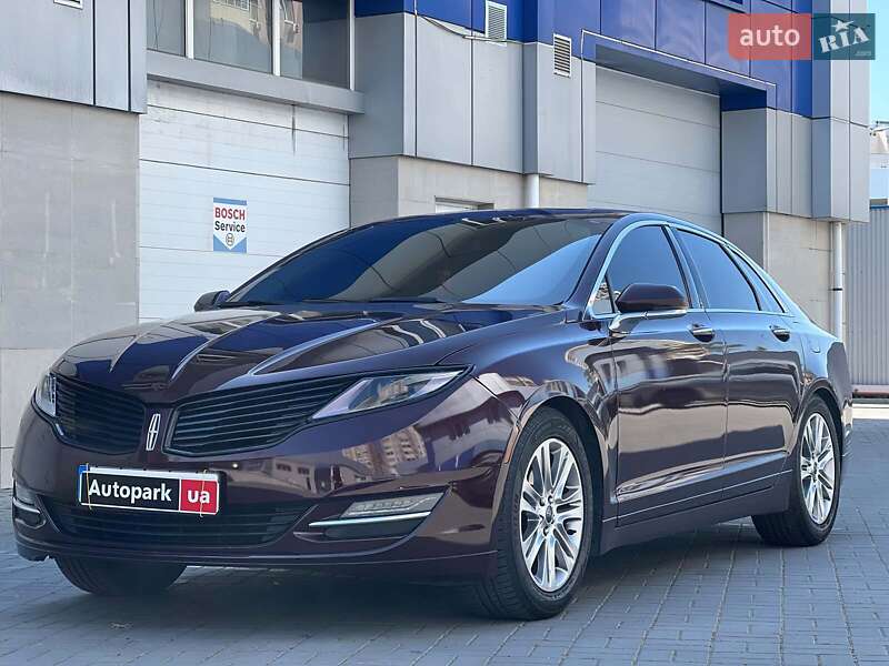 Седан Lincoln MKZ 2013 в 