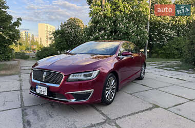 Седан Lincoln MKZ 2016 в Киеве