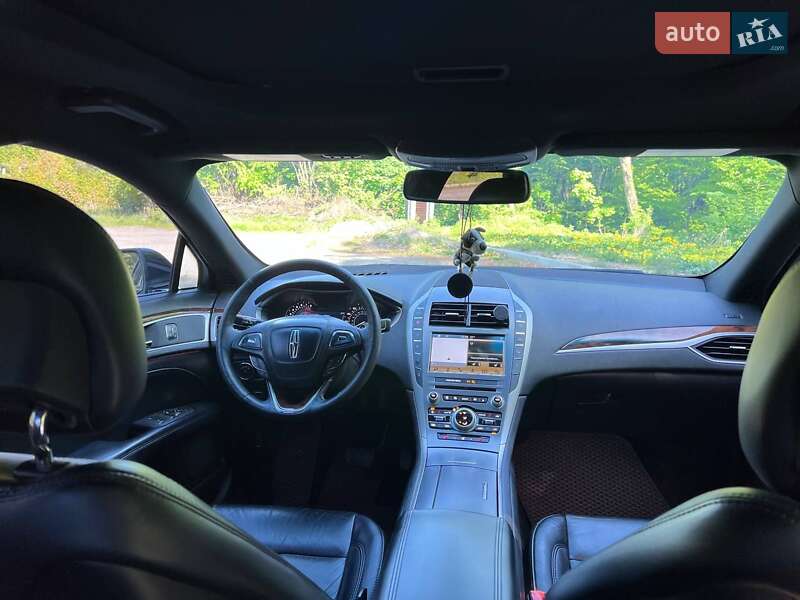 Седан Lincoln MKZ 2016 в Бережанах