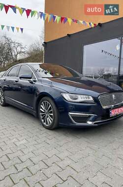 Седан Lincoln MKZ 2017 в Чернівцях
