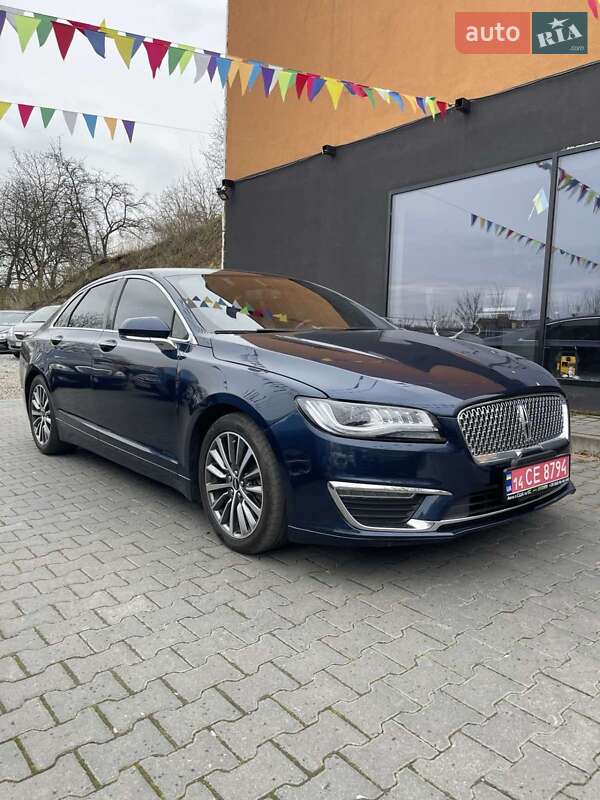 Седан Lincoln MKZ 2017 в 