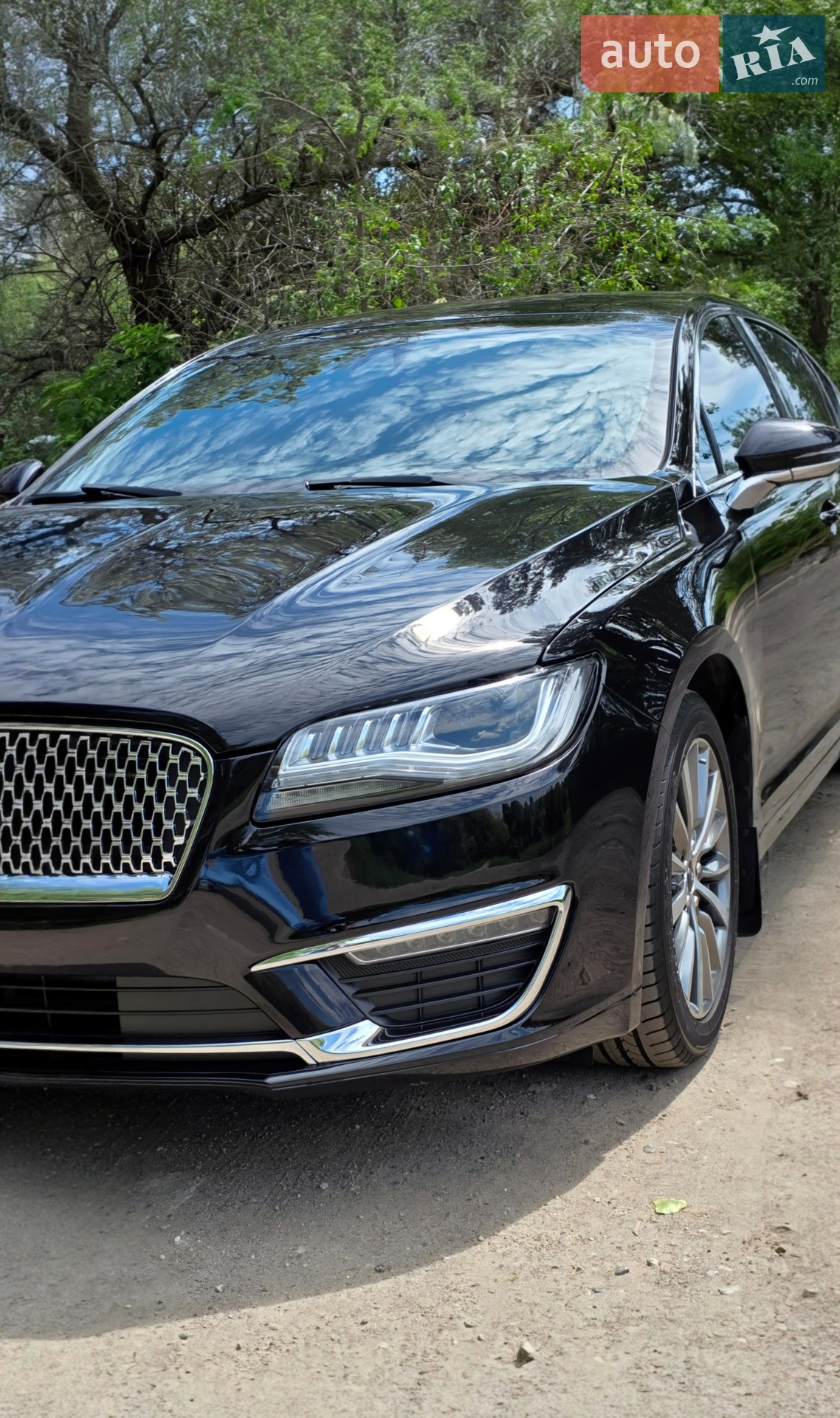 2019 Lincoln MKZ - мініатюра 3