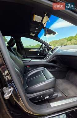 Седан Lincoln MKZ 2019 в Каменском