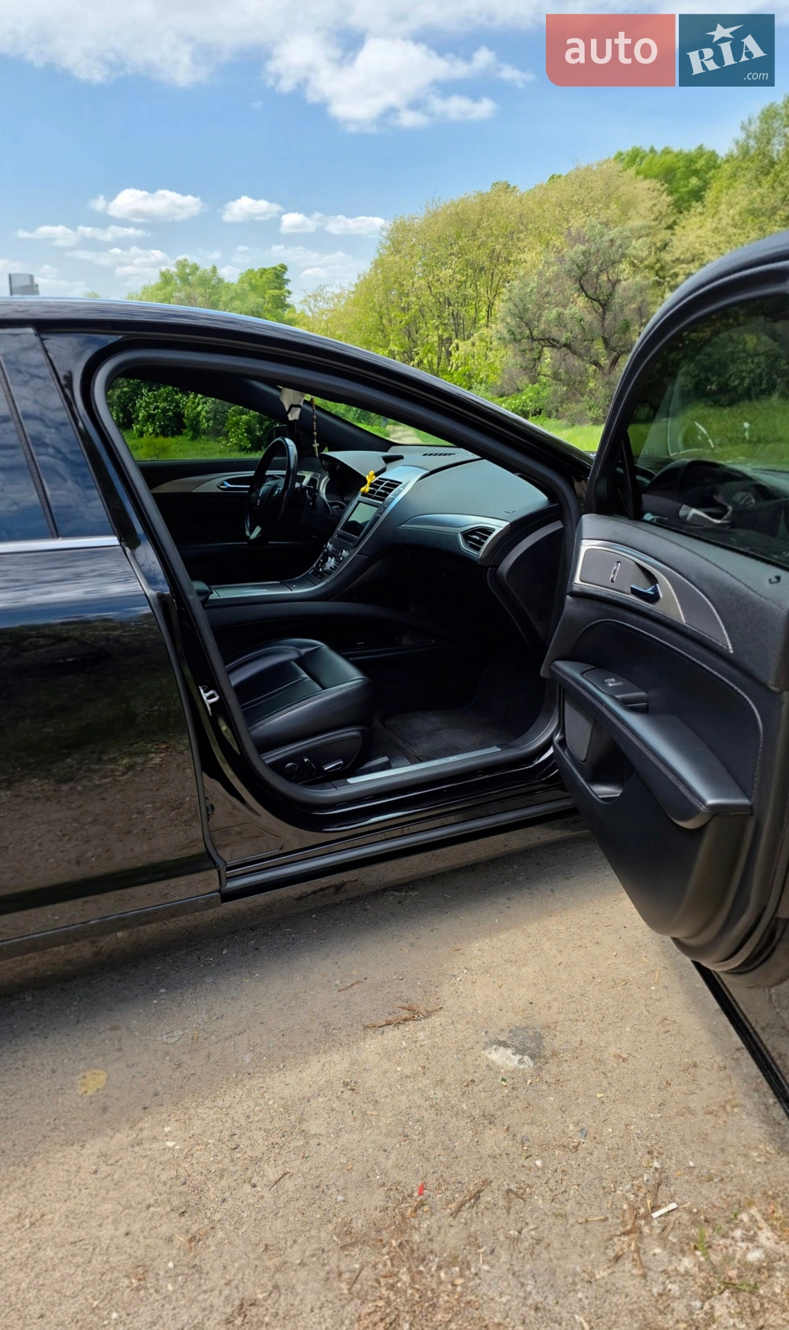 2019 Lincoln MKZ - мініатюра 15
