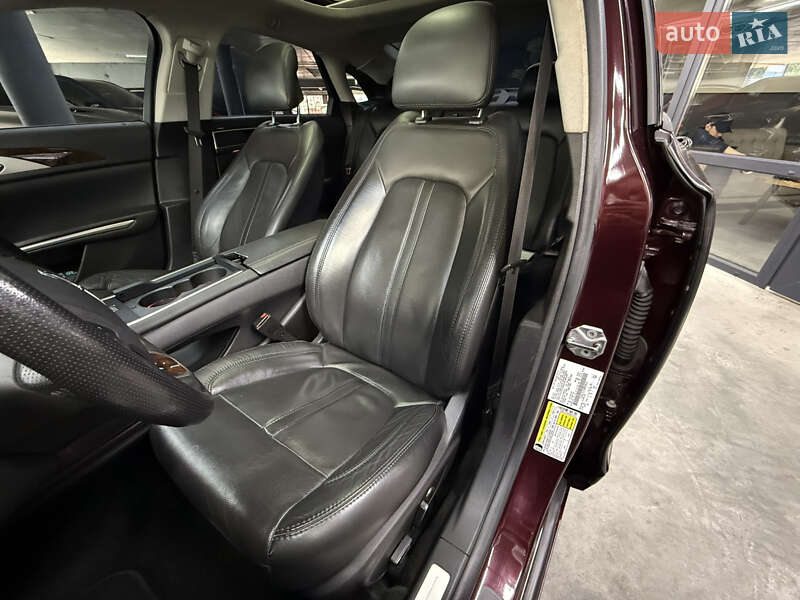 Седан Lincoln MKZ 2013 в Одессе