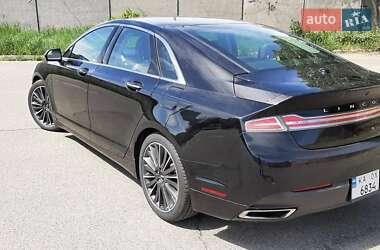 Седан Lincoln MKZ 2015 в 