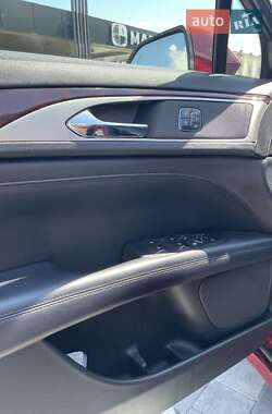 Седан Lincoln MKZ 2016 в 