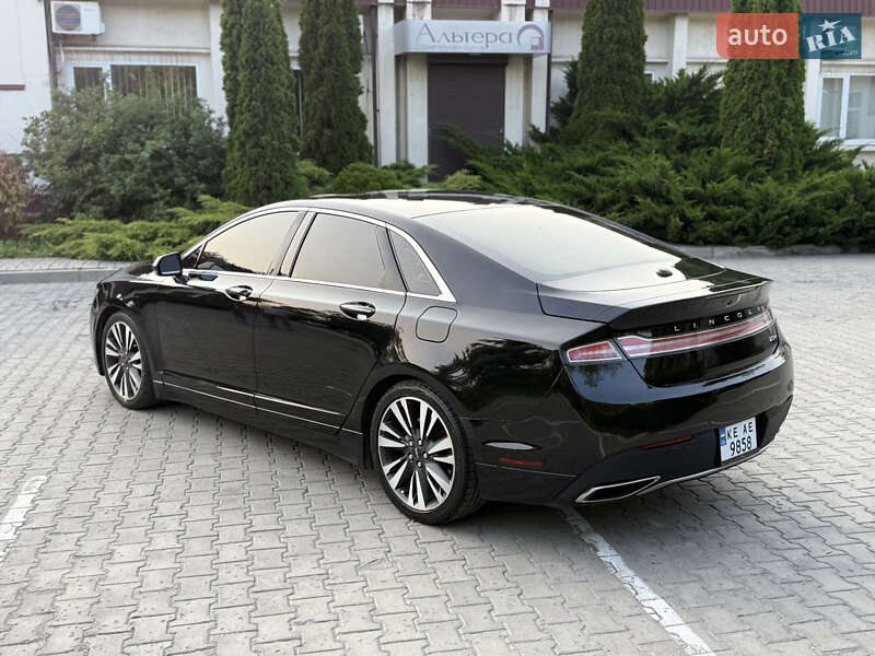 Седан Lincoln MKZ 2016 в Павлограді