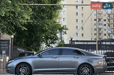 Седан Lincoln MKZ 2014 в 