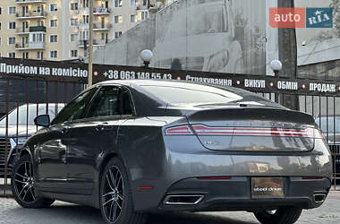 Седан Lincoln MKZ 2014 в 
