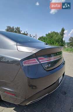 Седан Lincoln MKZ 2018 в 