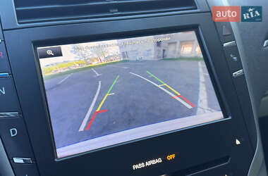 Седан Lincoln MKZ 2013 в 