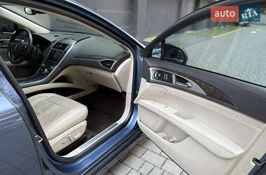 Седан Lincoln MKZ 2018 в 