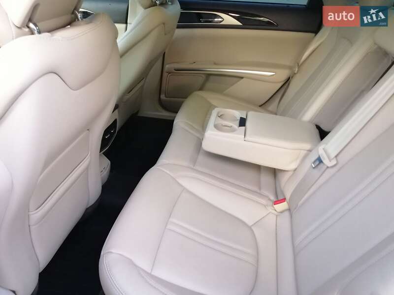 Седан Lincoln MKZ 2016 в Жмеринке