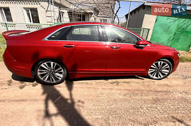 Седан Lincoln MKZ 2019 в 