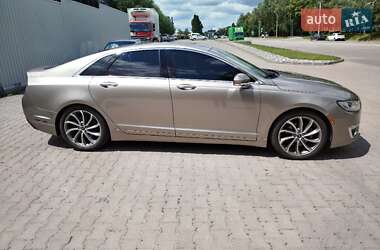 Седан Lincoln MKZ 2019 в 