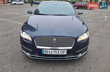 Седан Lincoln MKZ 2016 в 