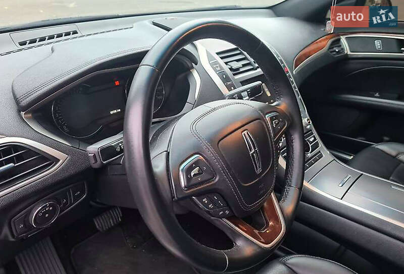 Седан Lincoln MKZ 2016 в Одессе
