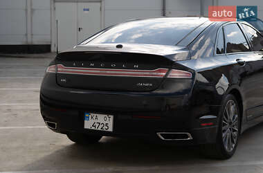 Седан Lincoln MKZ 2013 в 