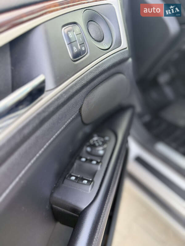 Седан Lincoln MKZ 2017 в Киеве фото 11 Седан Lincoln MKZ 2017 в Киеве